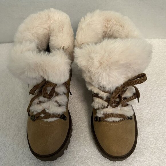 NWT*Unionbay Kacie Soft Faux Fur Suede Lace Up Dark Tan Ankle Boots 2" Heel-7.5 - Picture 3 of 14